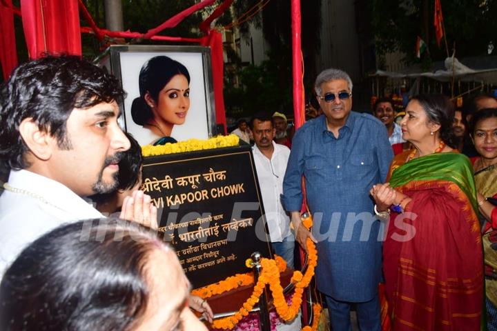 Boney Kapoor and Shabana Azmi snapped at the ‘unveiling ceremony’ of 'Sridevi Kapoor Chowk'