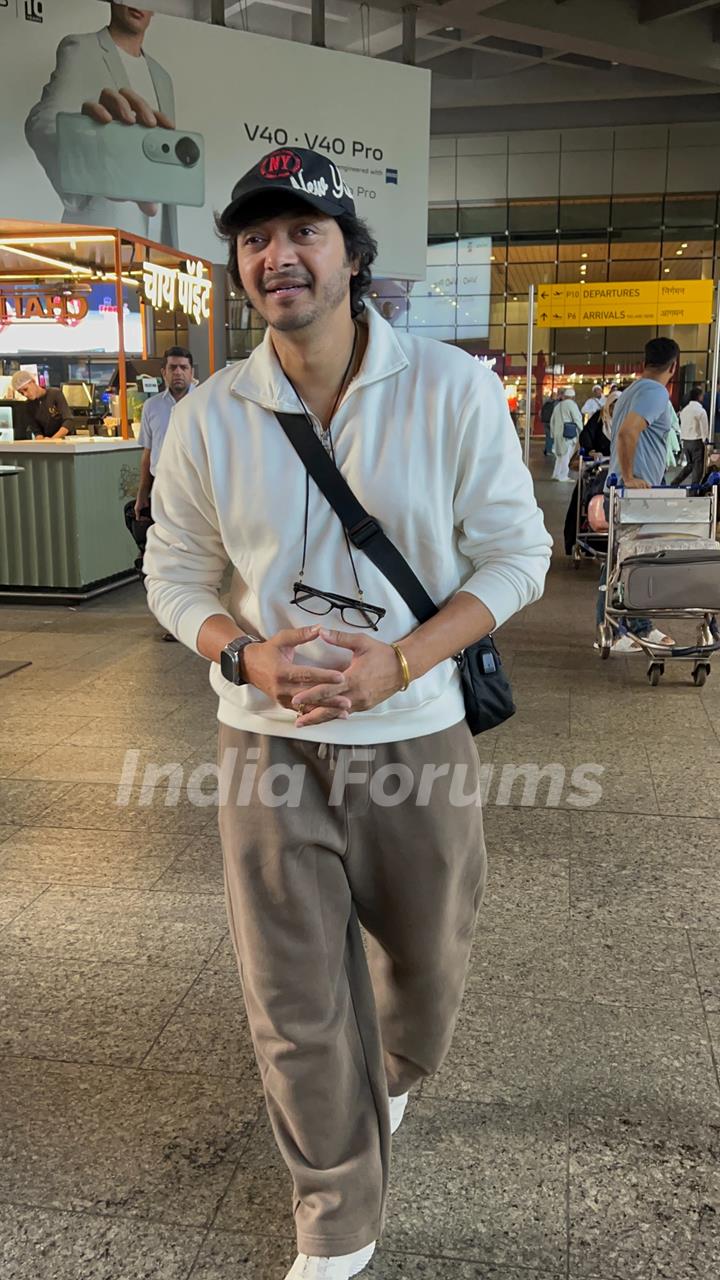 Shreyas Talpade snapped at the airport