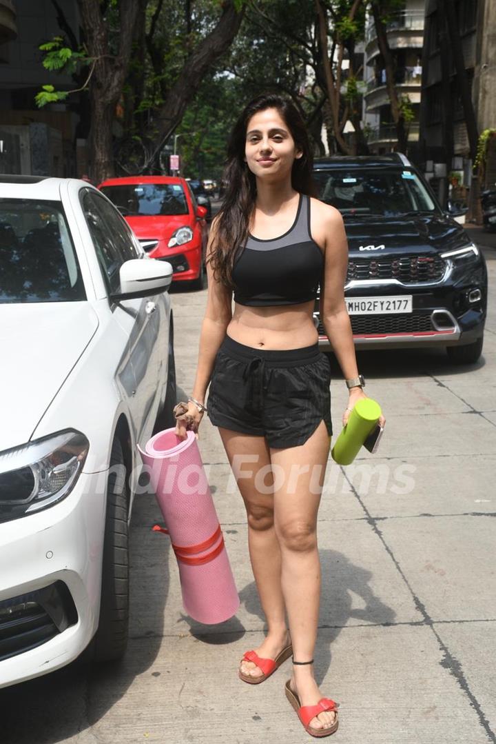 Rose Sardana snapped in the city