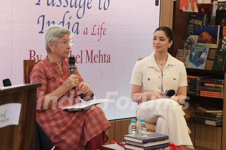 Sara Tendulkar snapped at an event