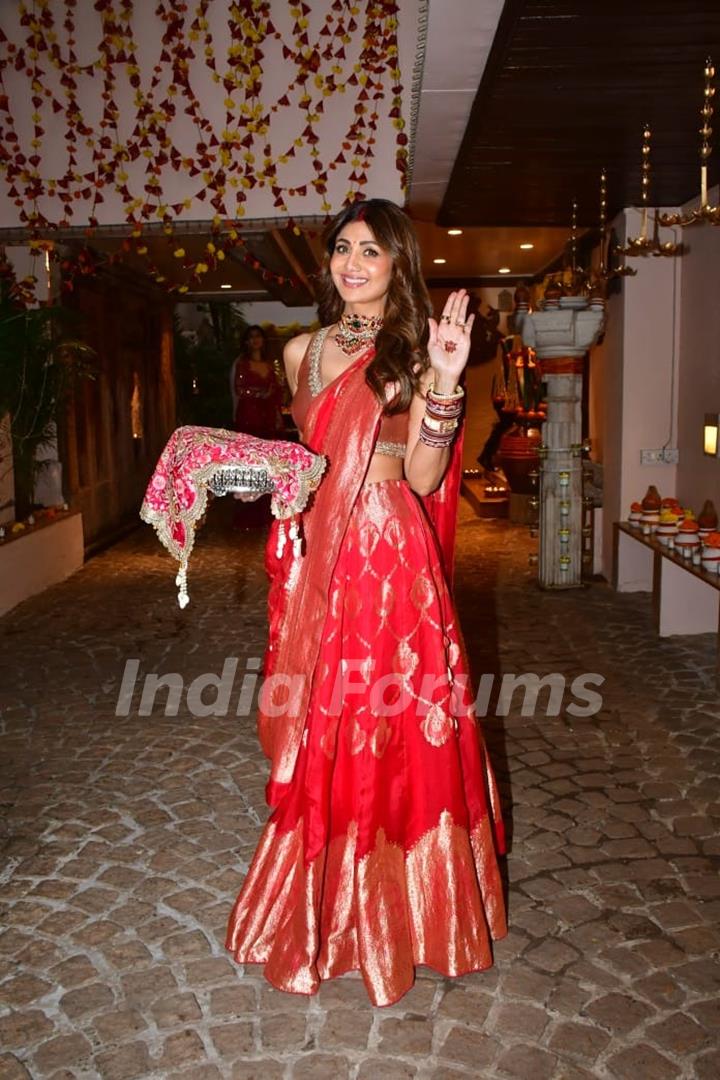 Shilpa Shetty snapped at Anil Kapoor’s residence for Karwa Chauth