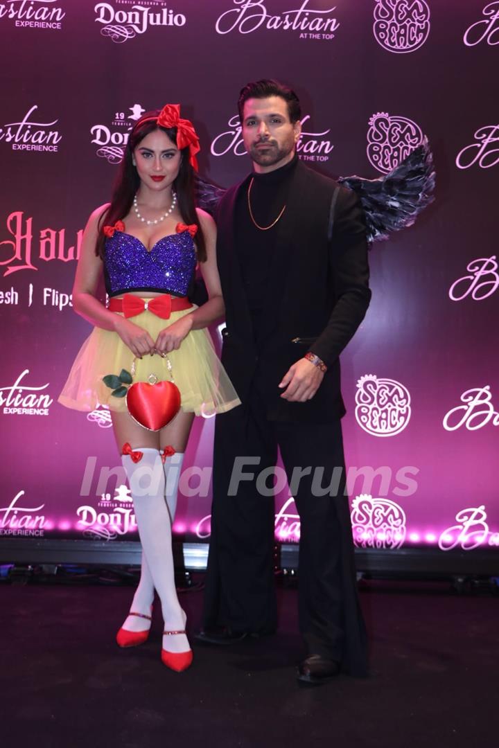 Krystle Dsouza and Rithvik Dhanjani snapped at a Halloween party