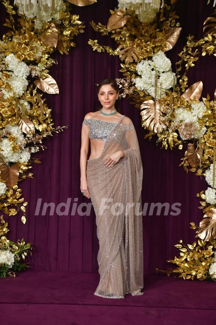 Kanika Kapoor snapped at Manish Malhotra’s Diwali Bash