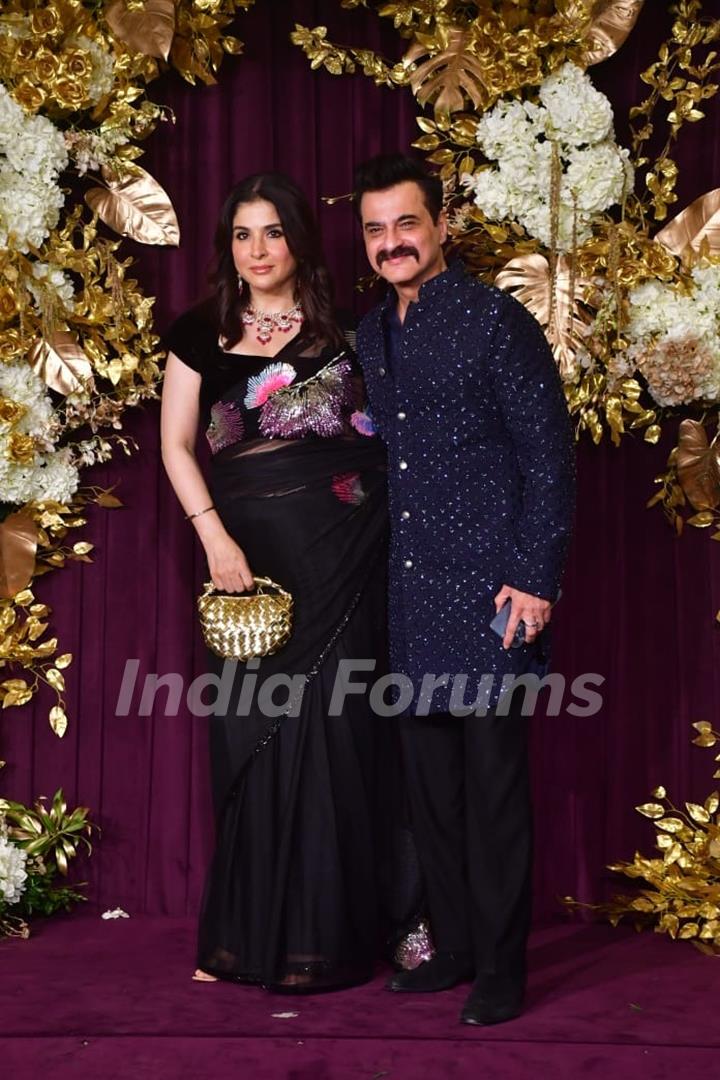 Sanjay Kapoor and Maheep Kapoor snapped at Manish Malhotra’s Diwali Bash