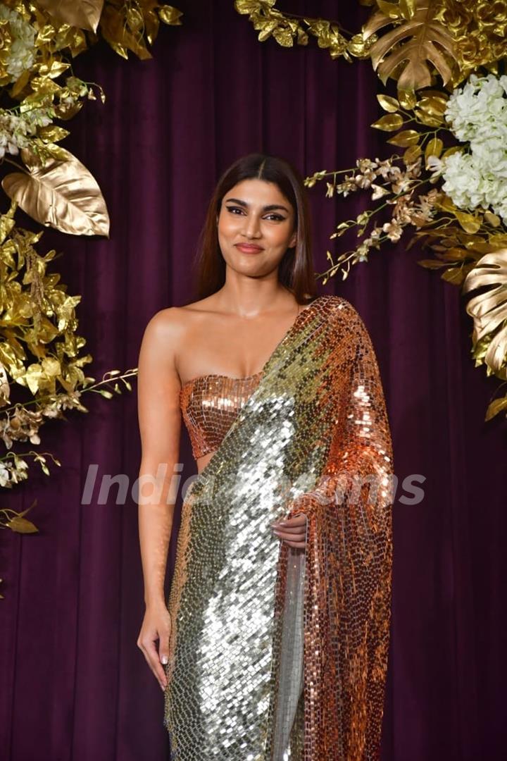 Alizeh Agnihotri snapped at Manish Malhotra’s Diwali Bash