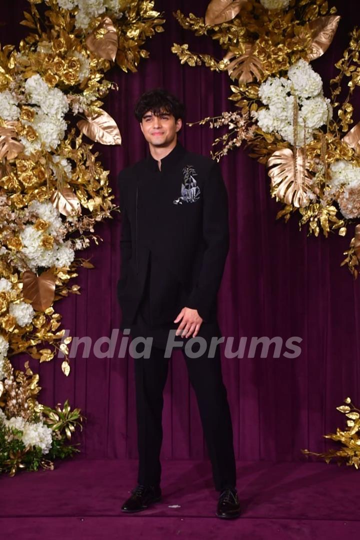 Abhay Verma snapped at Manish Malhotra’s Diwali Bash