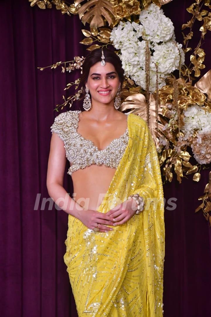 Kriti Sanon snapped at Manish Malhotra’s Diwali Bash