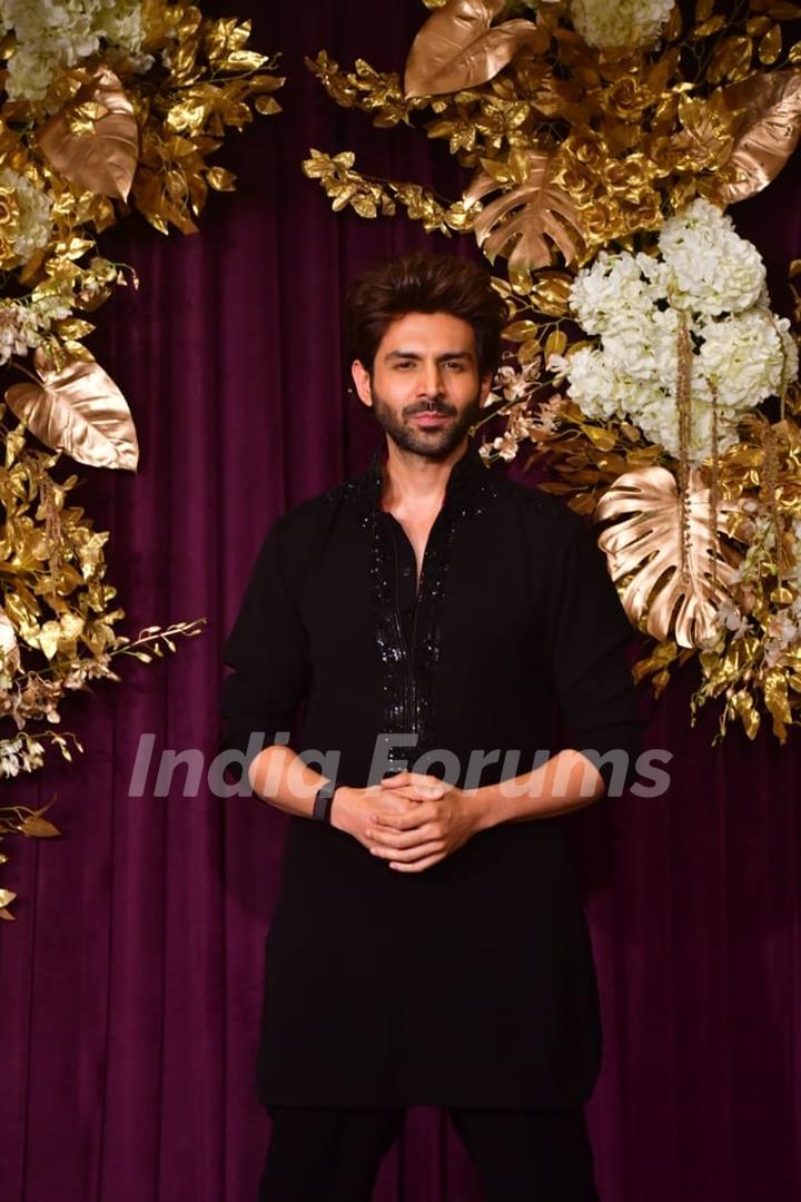 Kartik Aaryan snapped at Manish Malhotra’s Diwali Bash