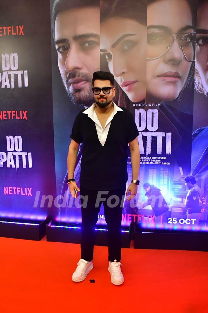 Celebrities grace the screening of 'Do Patti'