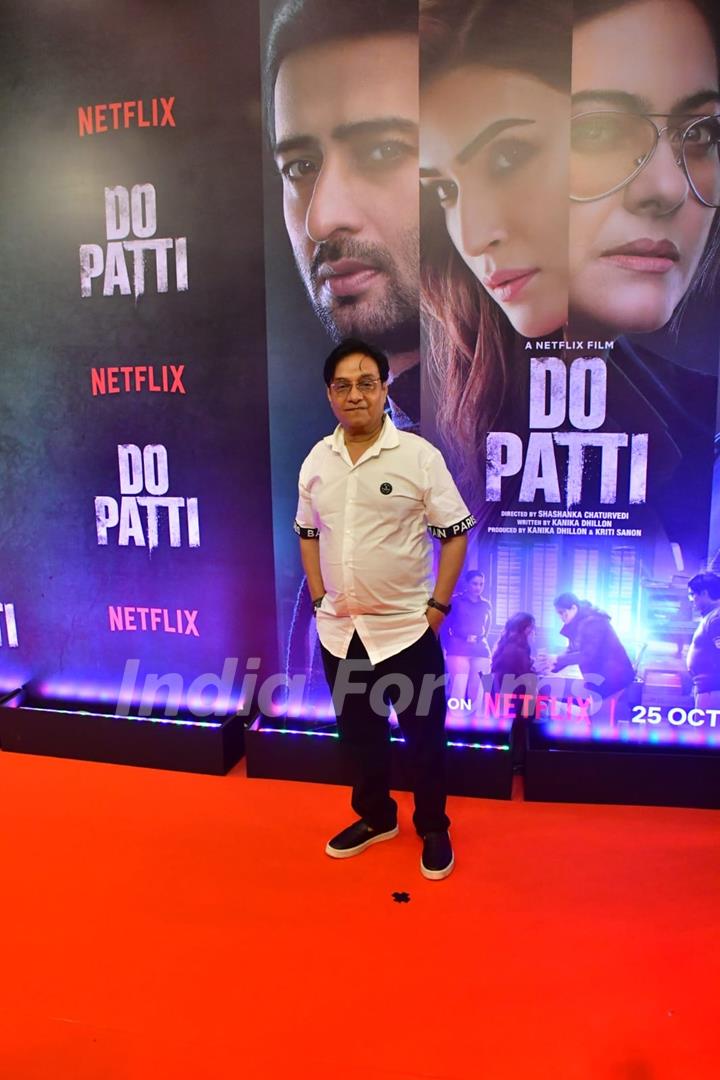 Celebrities grace the screening of 'Do Patti'