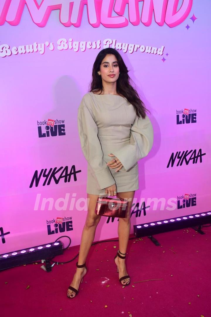 Janhvi Kapoor snapped at Nykaaland event