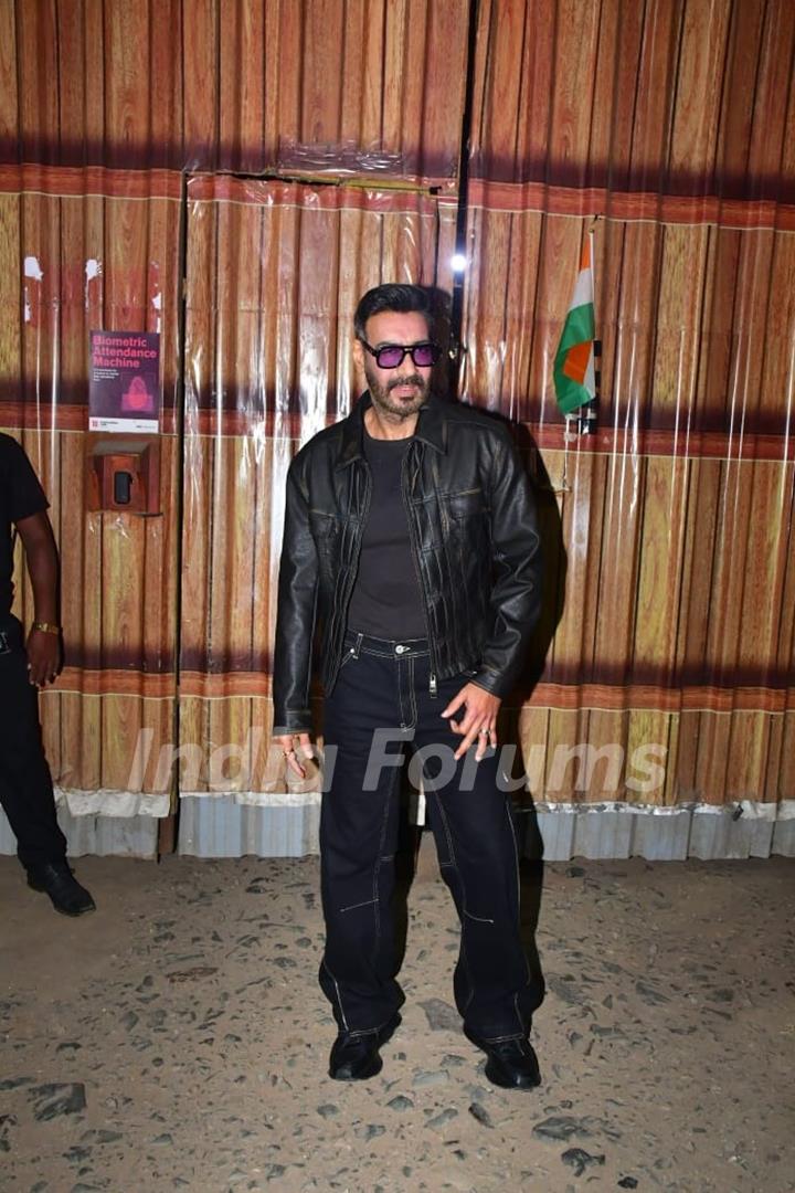 Ajay Devgn snapped promoting their upcoming film ‘Singham Again’ on the sets of 'Bigg Boss 18'