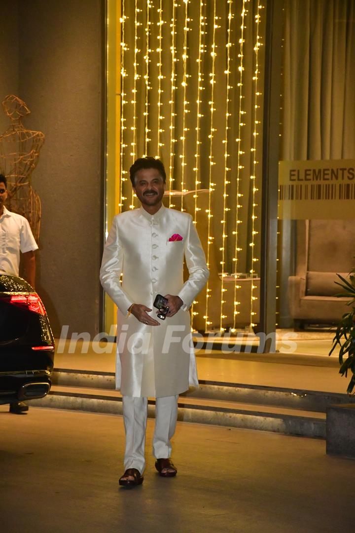 Anil Kapoor snapped attending Abu Jani and Sandeep Khosla’s Diwali party