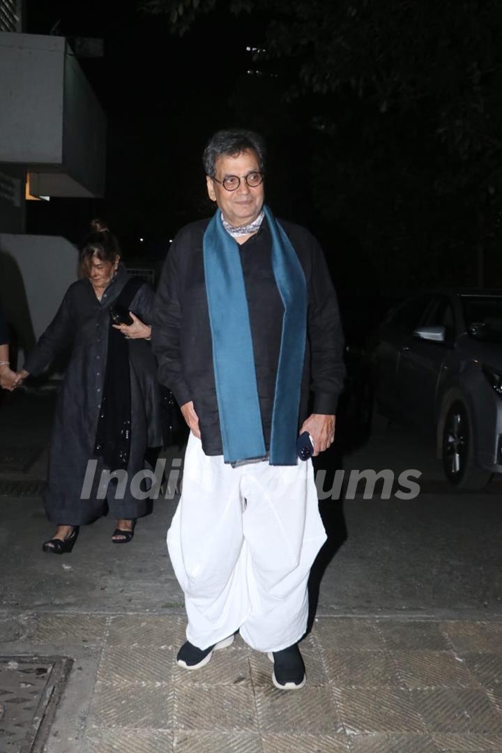 Subhash Ghai snapped at the red carpet of the play Ammi Akhtari