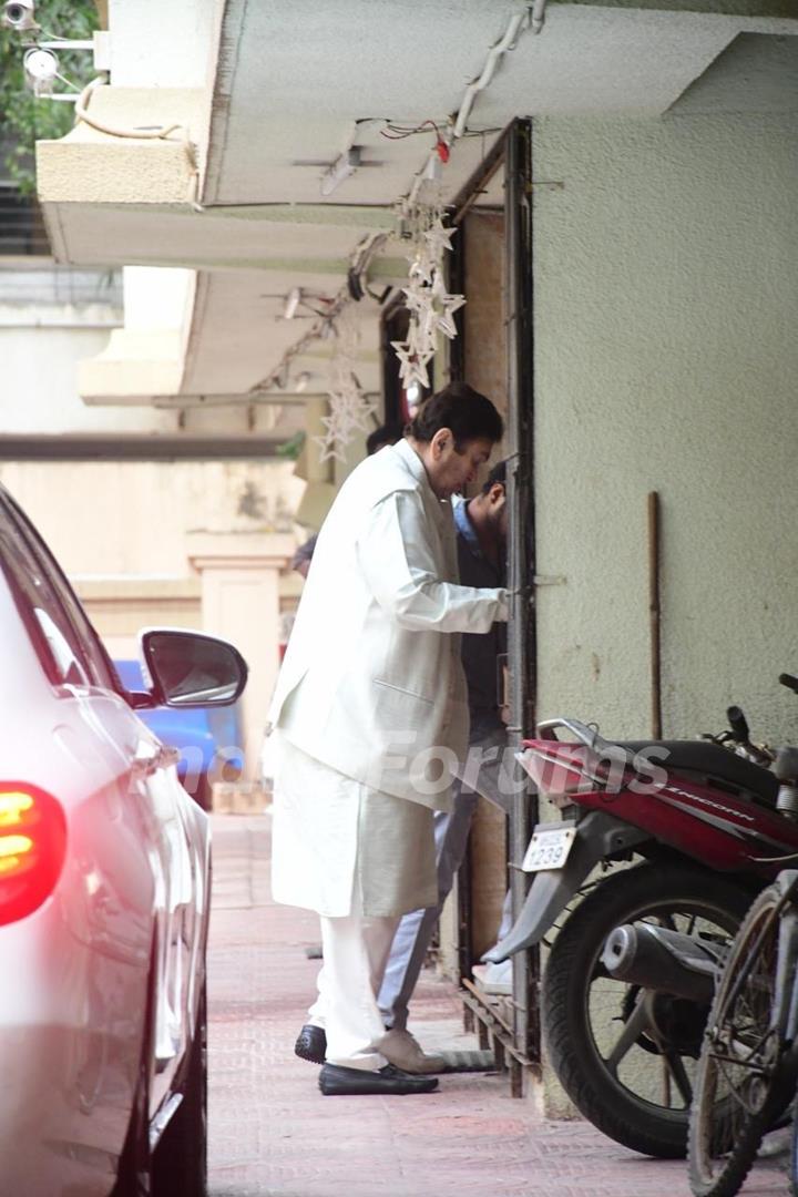 Randhir Kapoor snapped in the city