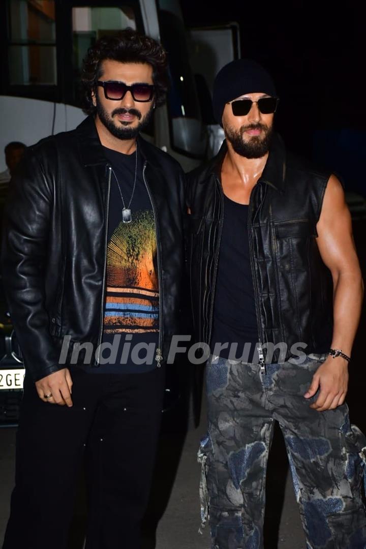 Arjun Kapoor and Tiger Shroff snapped on the sets of 'India's best dancer' grand finale