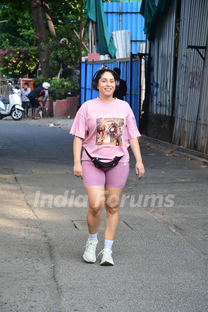 Neha Bhasin snapped in the city