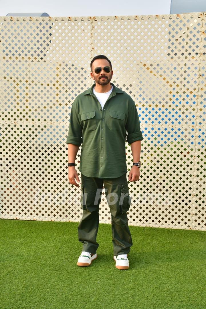 Rohit Shetty snapped promoting their movie 'Singham Again'