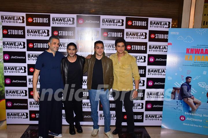 Imran Khan and Prateik Babbar grace the premiere of 'Khwaabon Ka Jhamela'