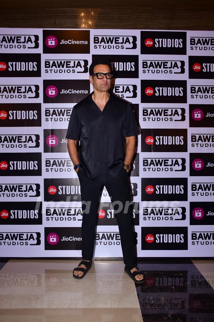 Ronit Roy grace the premiere of 'Khwaabon Ka Jhamela'