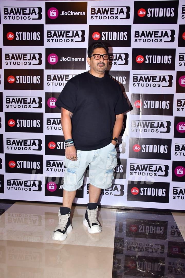 Arshad Warsi grace the premiere of 'Khwaabon Ka Jhamela'