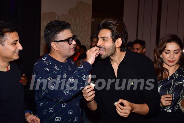 Bhushan Kumar and Kartik Aaryan grace the success party of Bhool Bhulaiyaa 3