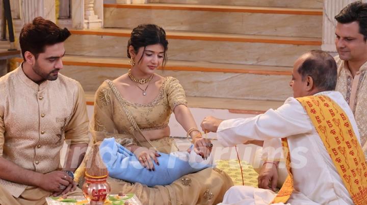 Rohit Purohit and Samridhii Shukla BTS Photos of Abhira and Armaan’s selfless proposal to co-parent