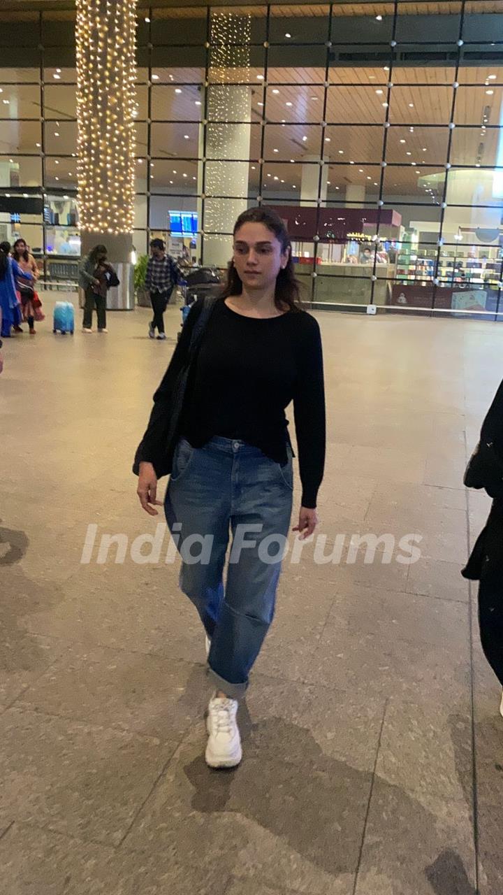 Aditi Rao Hydari snapped at the airport