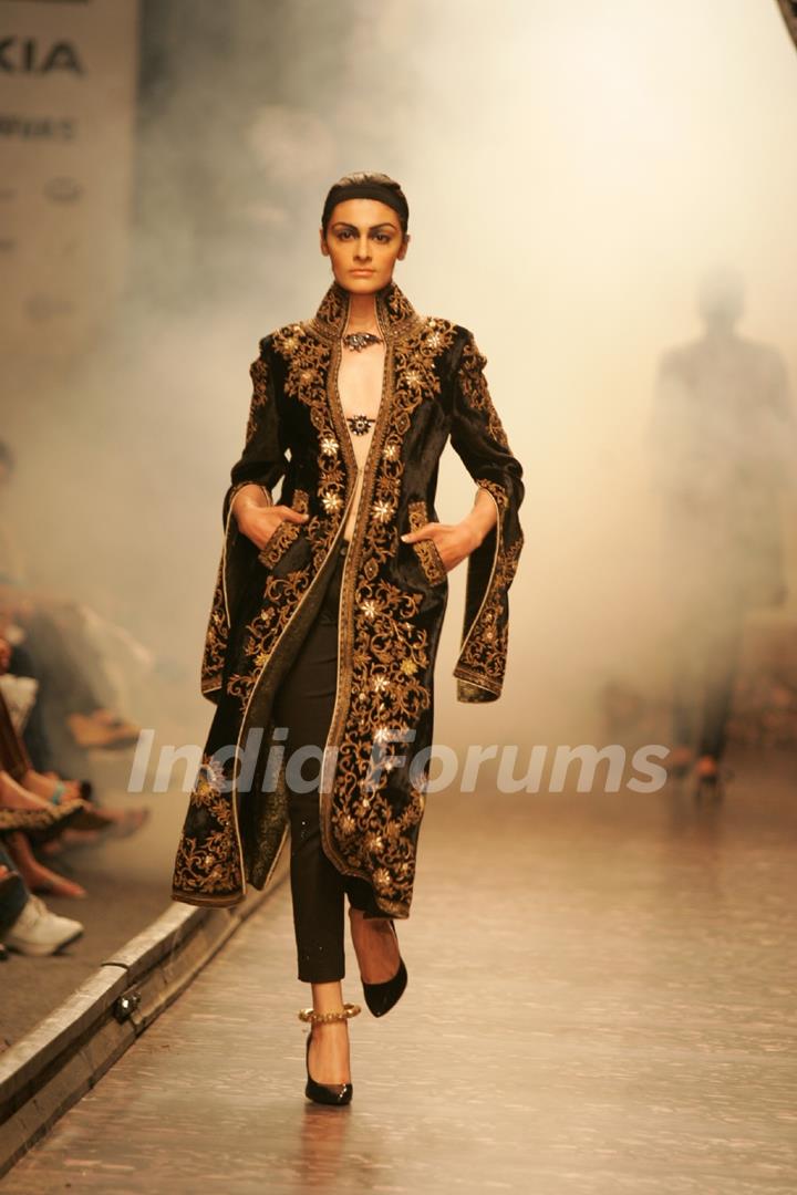 A model display the collection of Tarun Tahilaiani at Lakme Fashion Week in Mumbai