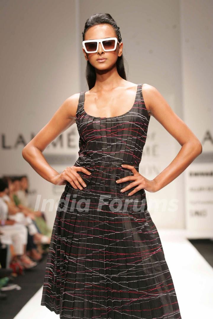 Ten talented young designers presented a spectacular show at the Aza Gen Next extravaganza at Lakme Fashion Week in Mumbai