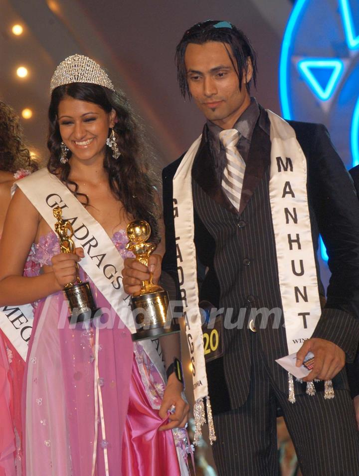 Miss Mahima Chaudhary from Pune and Romeo Gates from London winners of the Gladrags Mega model and Manhunt contest 2007 in mumbai on saturyday night