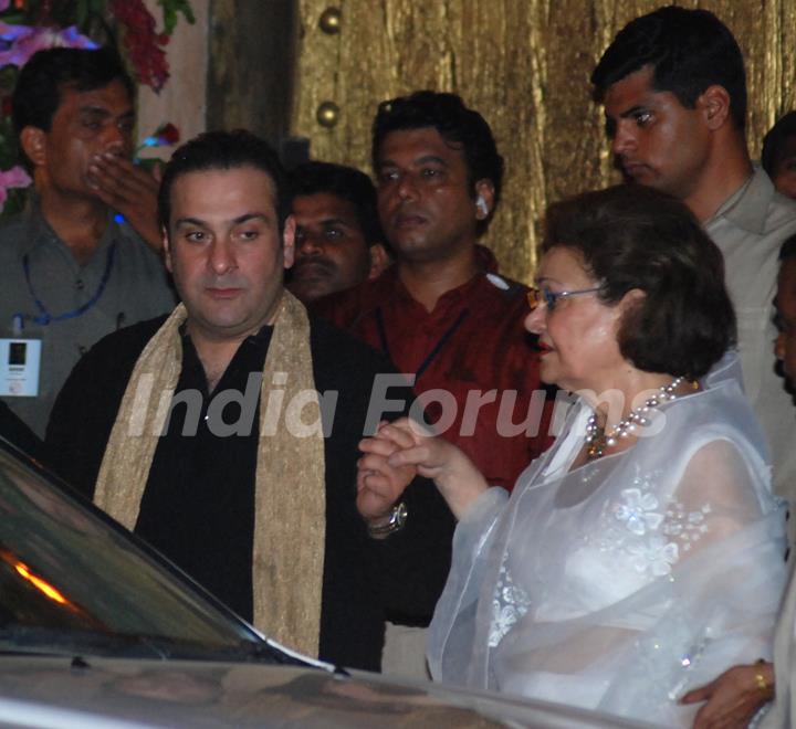 Celebrities arriving at the Aishwarya Rai & Abhishek Bachchan wedding sangeet ceremony