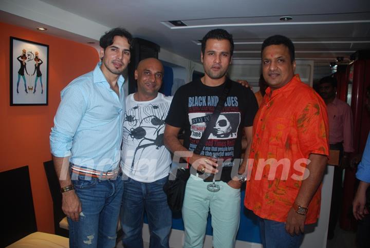 &quot;Dino Morea''s Crepe Station&quot; Launch