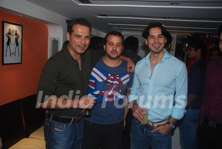 &quot;Dino Morea''s Crepe Station&quot; Launch