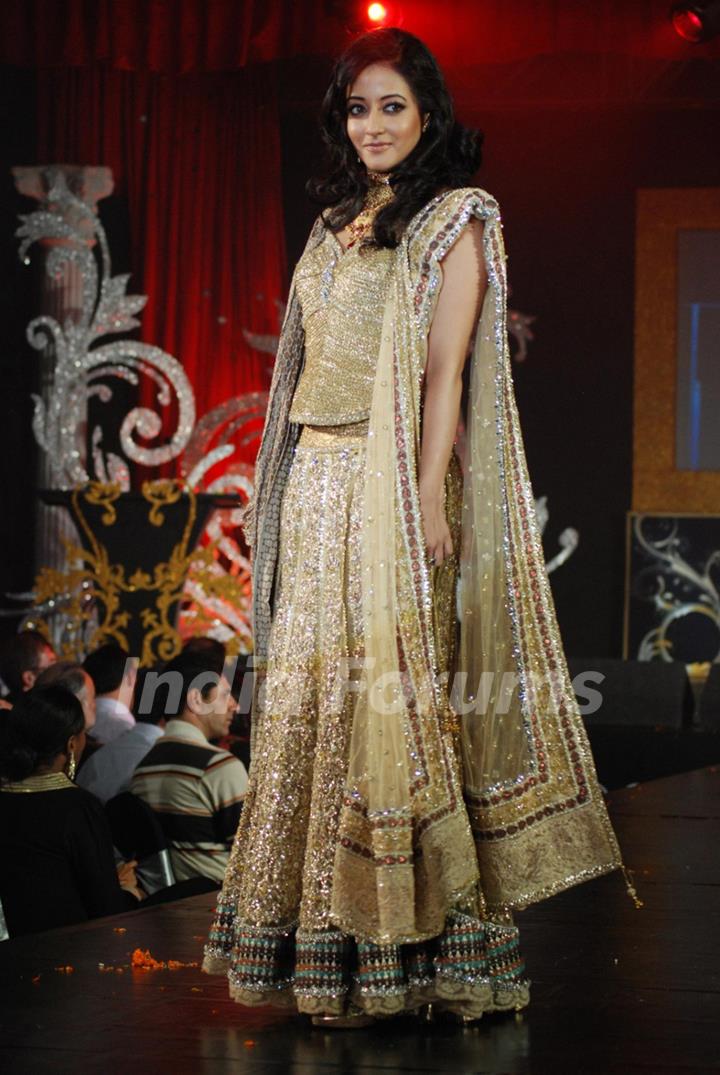 Raima Sen at Gitanjali 15 Years Celeberations Show in Mumbai