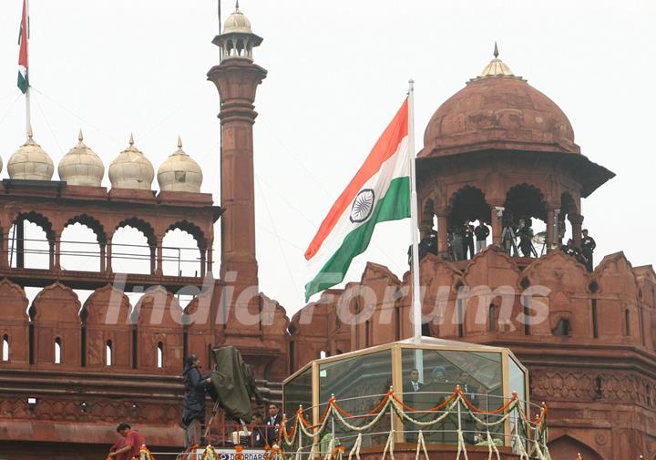 Prime Minister Manmohan Singh addressing to the Nation on 63rd Independence Day at Red Fort, on Saturday in New Delhi 15 August 2009