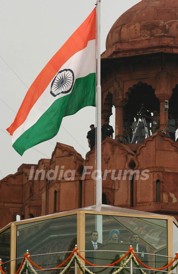 Prime Minister Manmohan Singh addressing to the Nation on 63rd Independence Day at Red Fort, on Saturday in New Delhi 15 August 2009