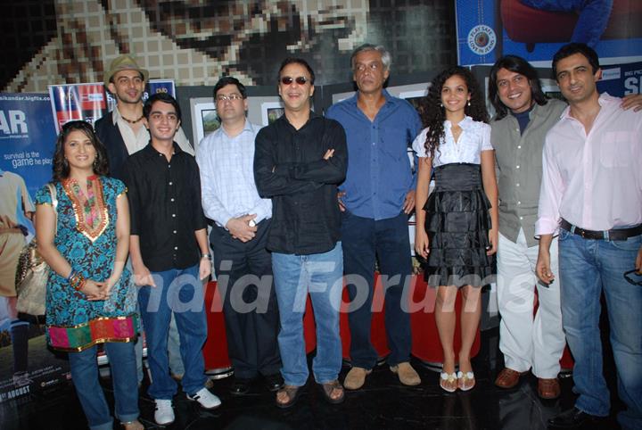 R Madhavan, Parzun Dastur, Ayesha Kapur and Sanjay Suri at Sikander pree meet at PVR