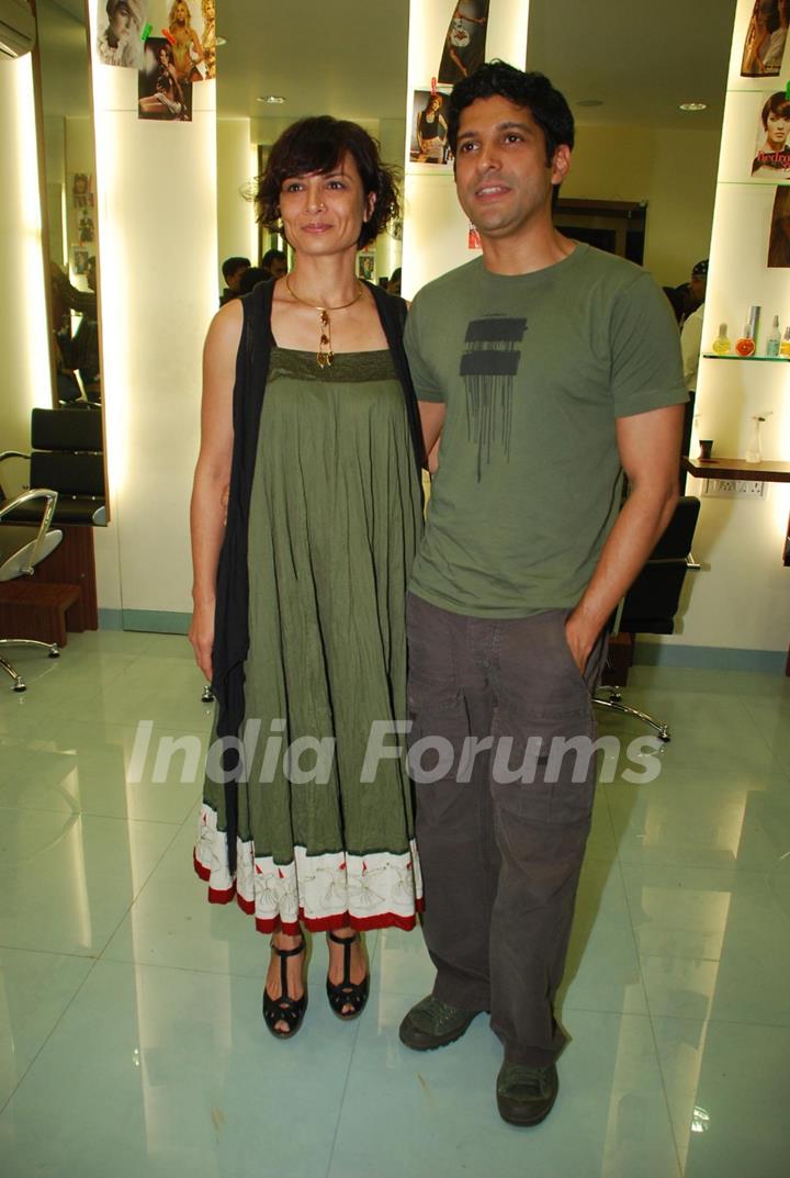 Farhan Akhtar at &quot;Oro spa launch&quot;