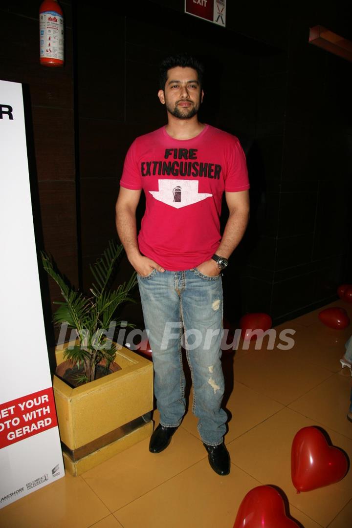 Aftab at Ugly Truth premiere