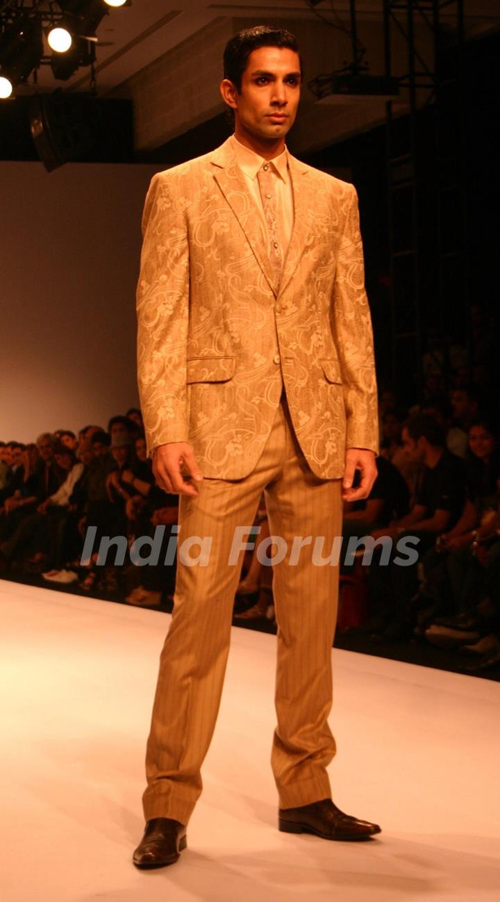 Model on the ramp for Designer Ravi Bajaj at India Mens Week at New Delhi