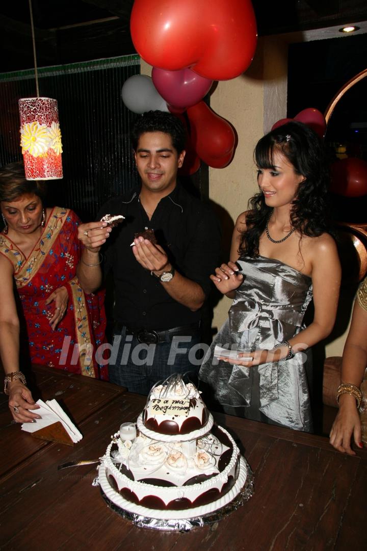 Karan Mehra''s birthday bash