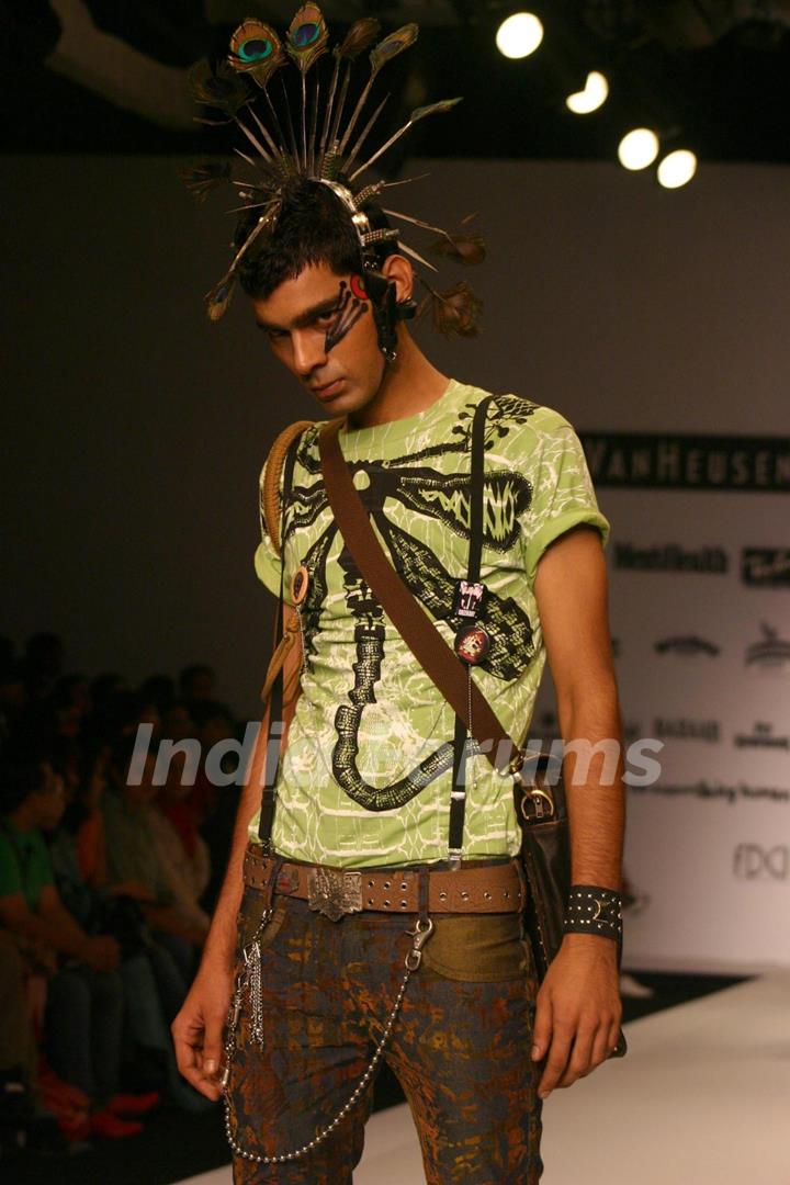 Models presenting creations of designer Nitin Bal Chauhan at the Van Heusen India Mens Week