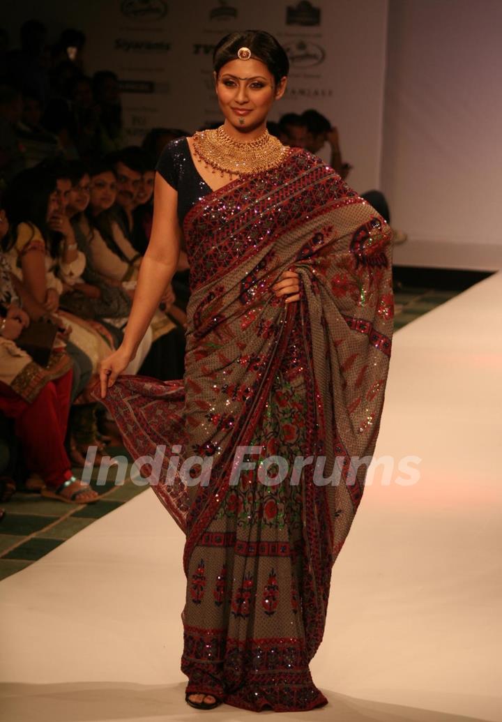 Actor Rimi Sen in Anita Dongre collection in the last day of Kolkata Fashion Week on Sunday