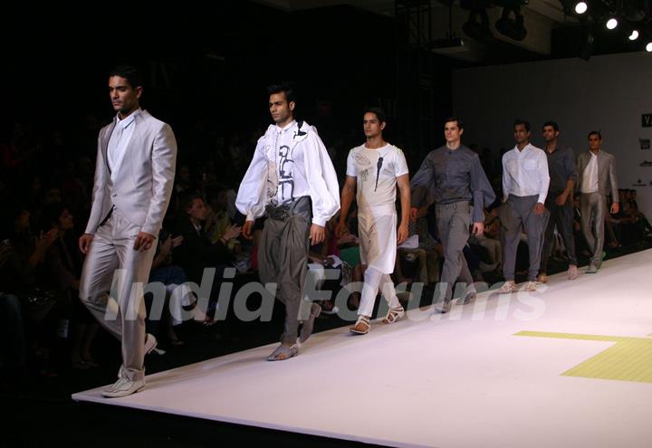 Models presenting creations of Designer Gaurav Gupta at the Van Heusen &quot;India Mens Week&quot; in New Delhi on Sunday