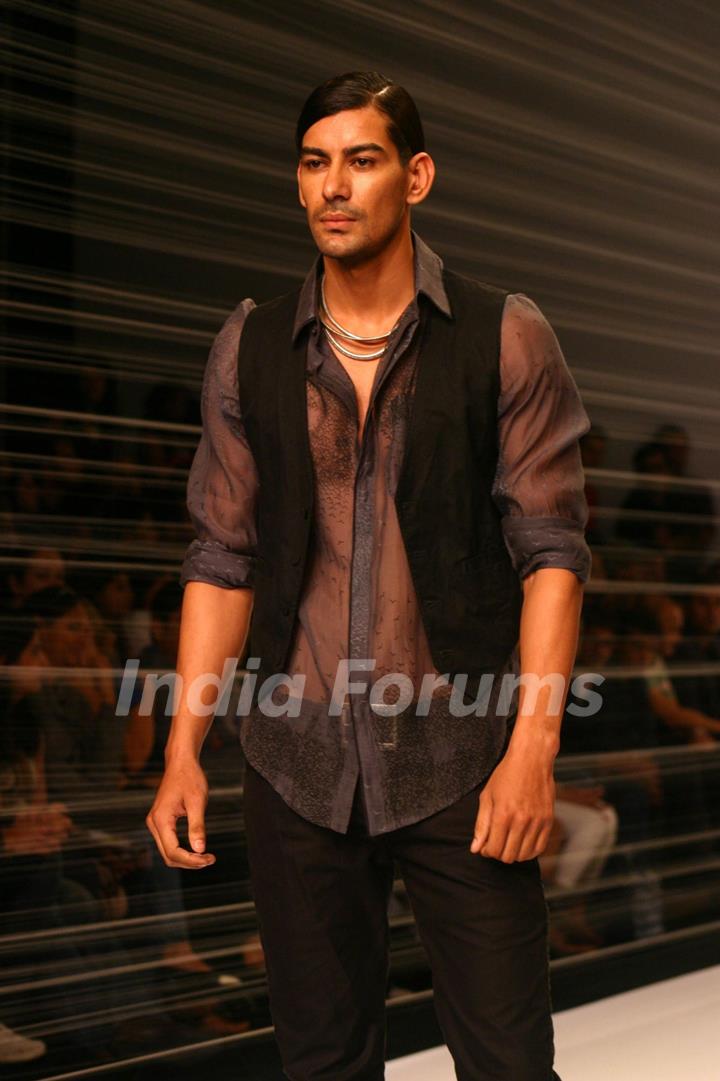 Model presenting creations of Designer Rajesh Pratap Singh at the Van Heusen &quot;India Mens Week&quot; in New Delhi on Sunday