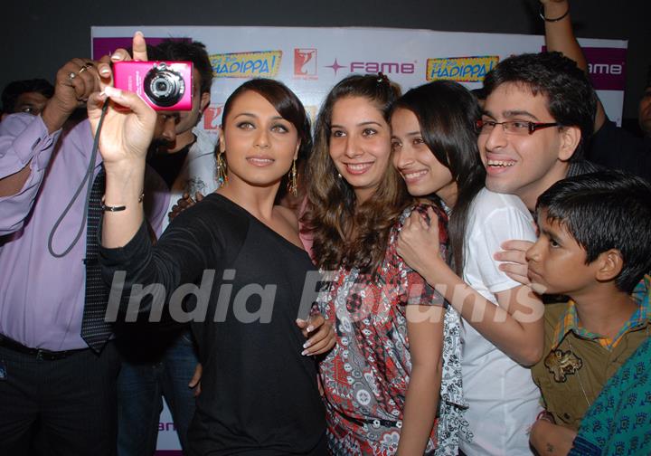 Rani Mukherjee meets and clicks pics with her Fans at a multiplex in Mumbai which she visited to promote her movie&quot;Dil Bole Hadippa&quot; in Andheri