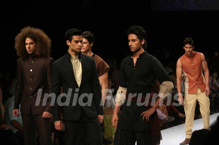 Models on the ramp for Designer Rohit and Abhishek at Lakme Fashion Week for spring/summer 2010