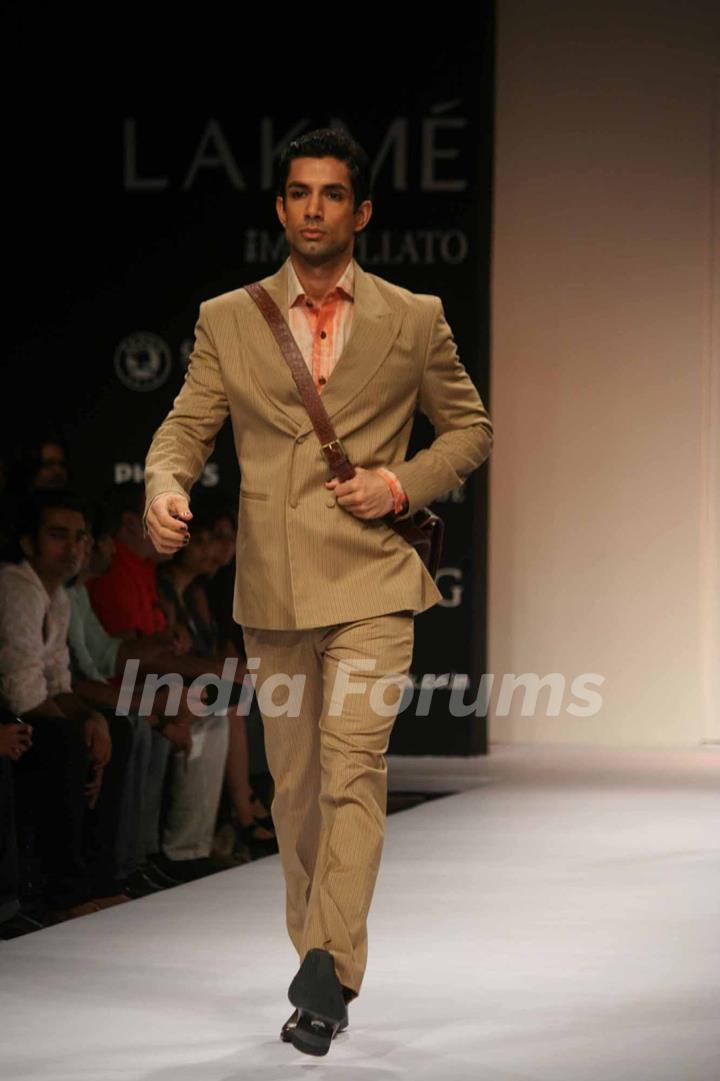 Model on the ramp for Designer Rohit and Abhishek at Lakme Fashion Week for spring/summer 2010