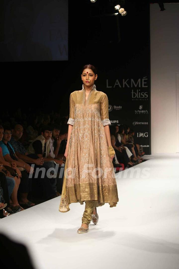 A model walks the runway at the Neha Aggarwal show at Lakme Fashion Week Spring/Summer 2010